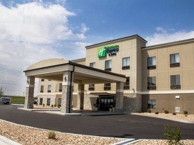 Holiday Inn Express And Suites Sikeston, An Ihg Hotel Exterior photo
